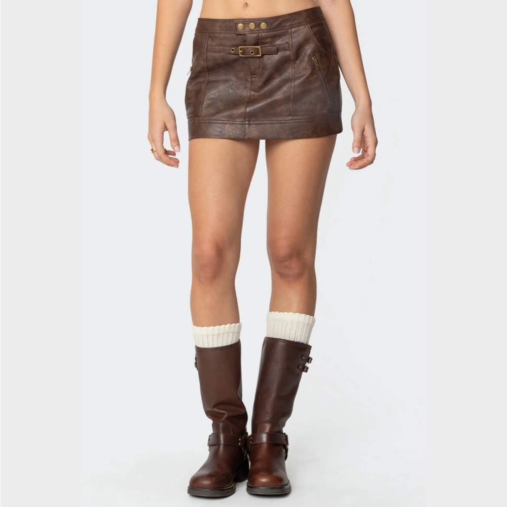 Edikted Brown Faux Leather Mini Skirt - Picture 4 of 5